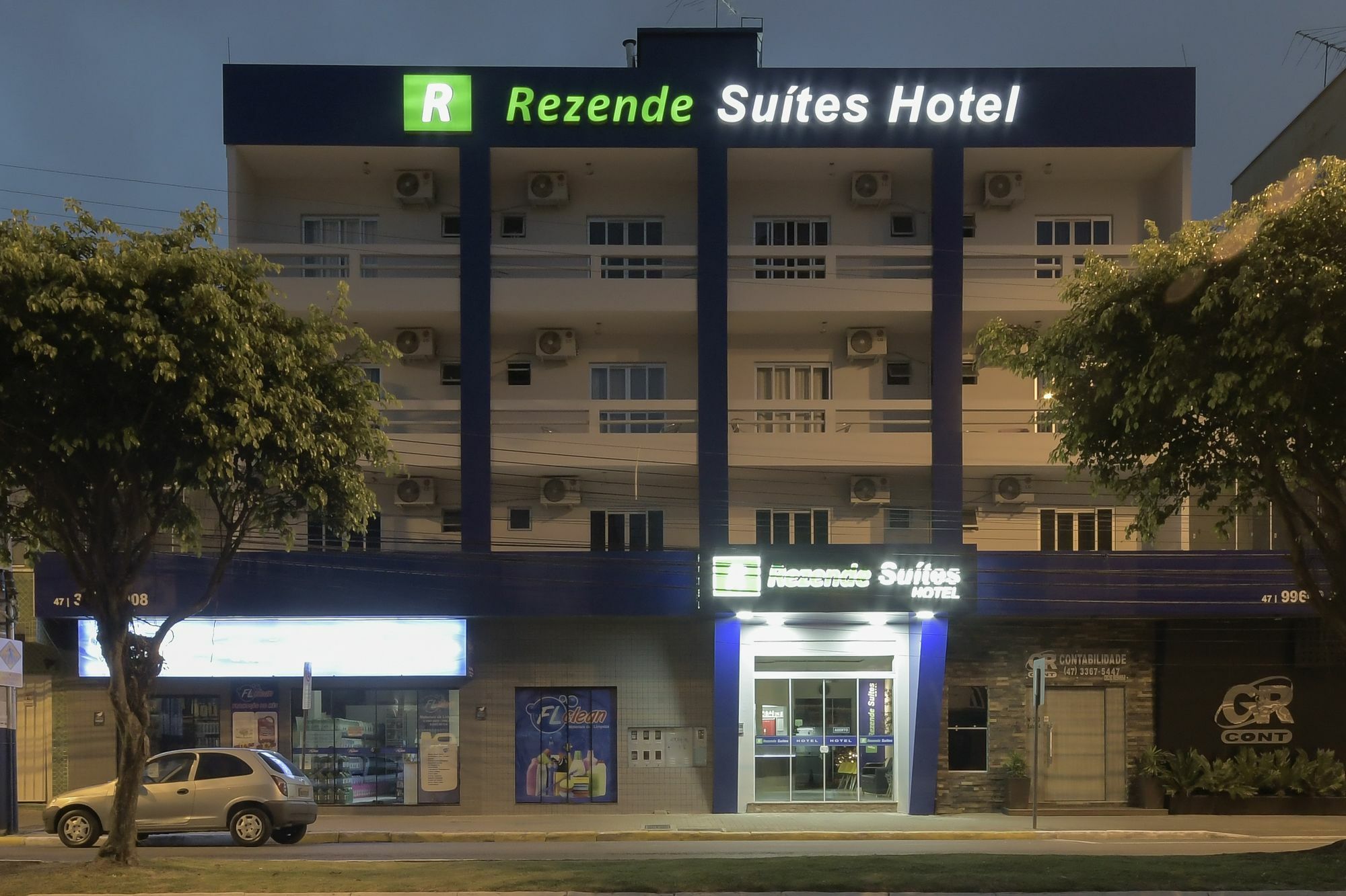 Rezende Suites Balneário Camboriú エクステリア 写真